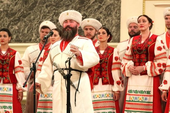 "&Ncy;&acy;&mcy; - 215 &lcy;&iecy;&tcy;&excl;" &gcy;&period; &Tcy;&ocy;&lcy;&softcy;&yacy;&tcy;&tcy;&icy;
